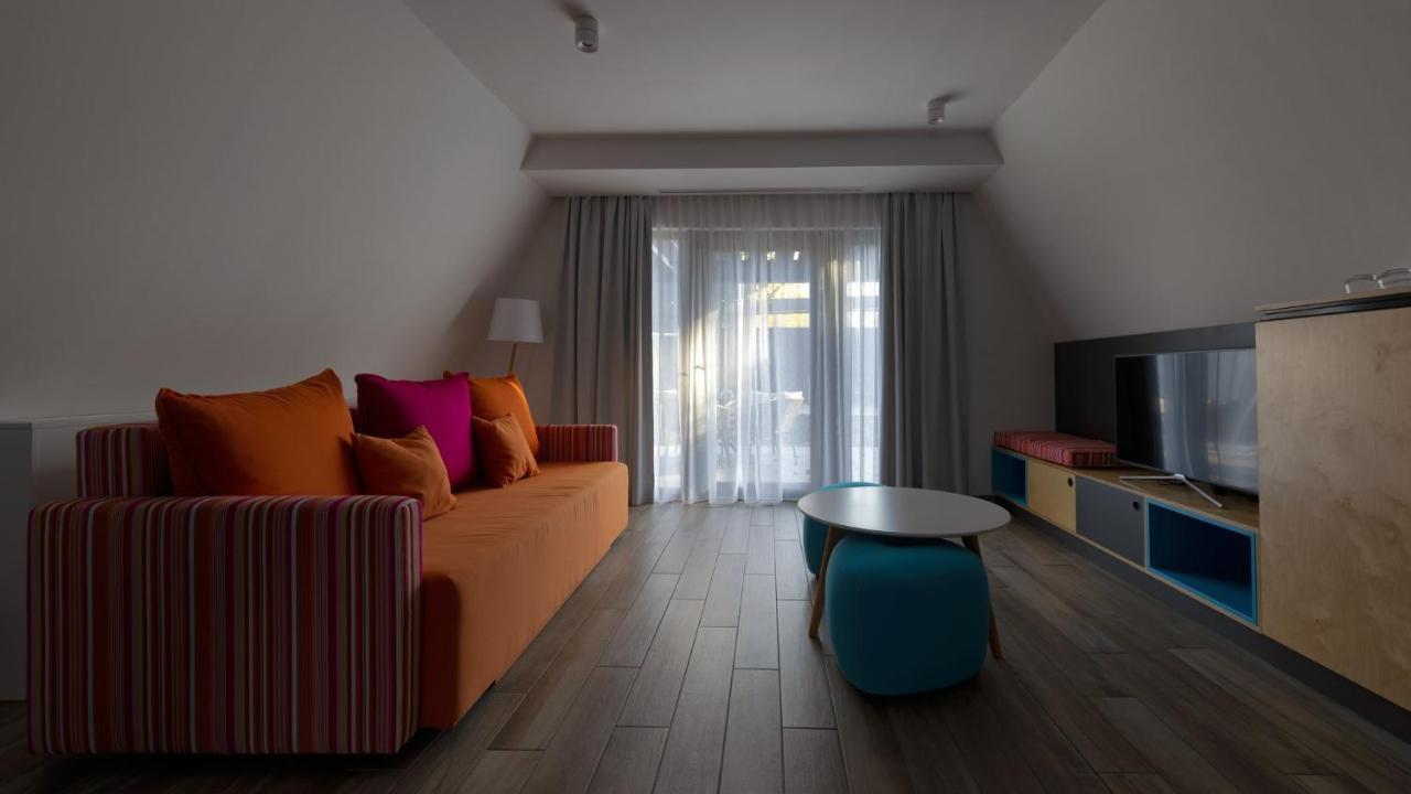 Donautica Hotel & Restaurant Fadd-Dombori Exterior photo